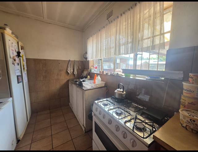 3 BEDROOM HOUSE FOR SALE IN VANDERBIJLPARK SW 5